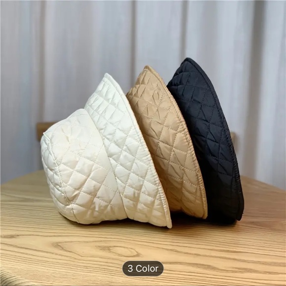 Quilted warm bucket hats - Picture 2 of 8
